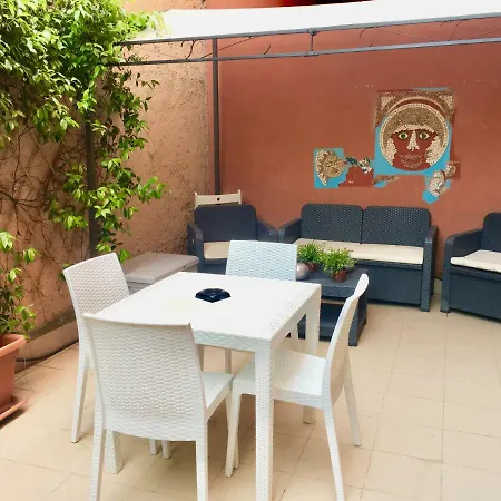 Chic 'N Charme Trastevere Terrace-3